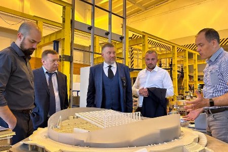 Представители инновационного химического холдинга ВХЗ.31 посетили научно-образовательные центры КГАСУ